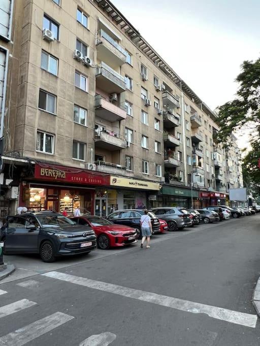 Heart Of Bucharest #Victoriei Apartment Екстериор снимка